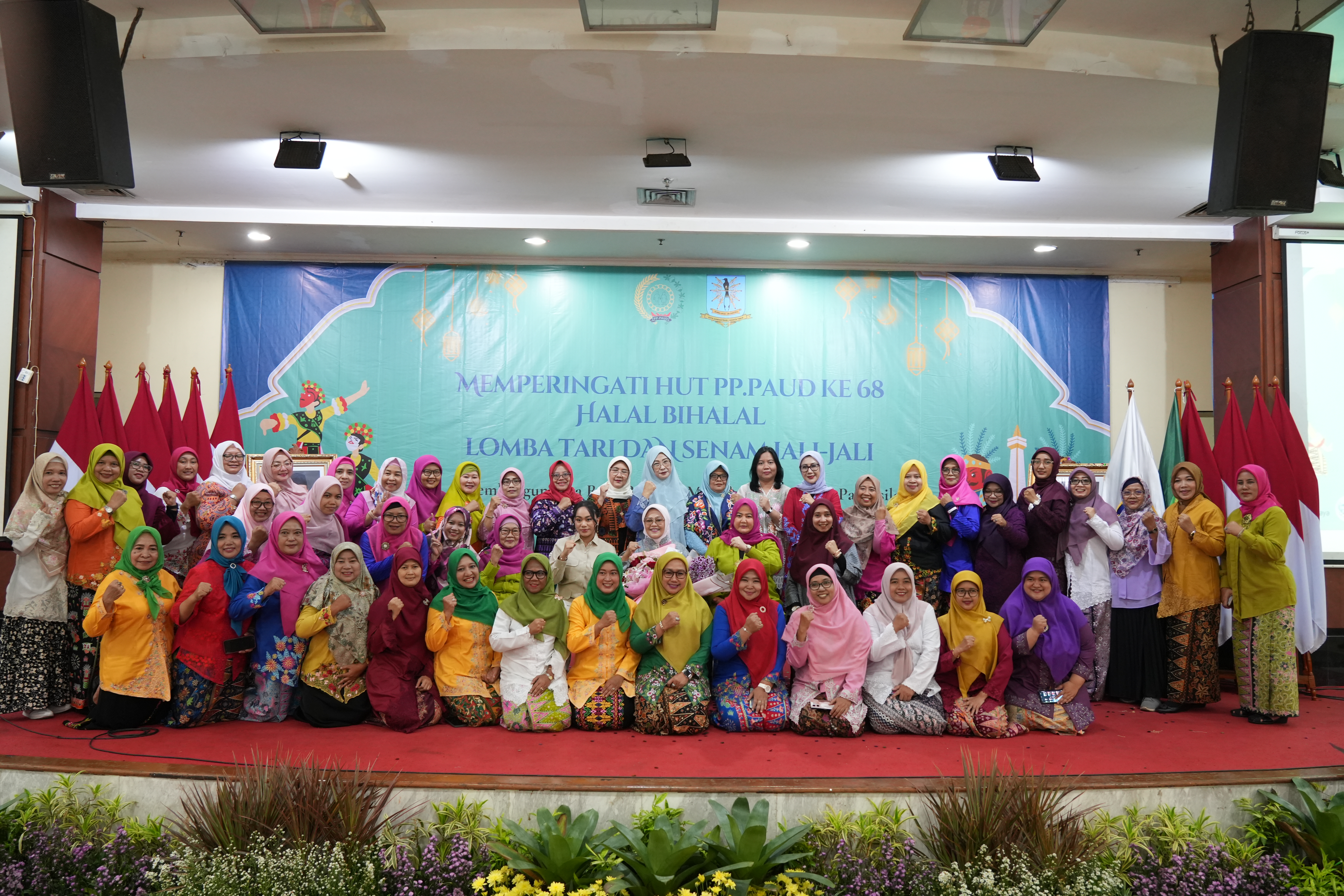 bhakti-istri-pegawai-perumda-pasar-jaya-menghadiri-acara-hut-pp-paud-ke-68
