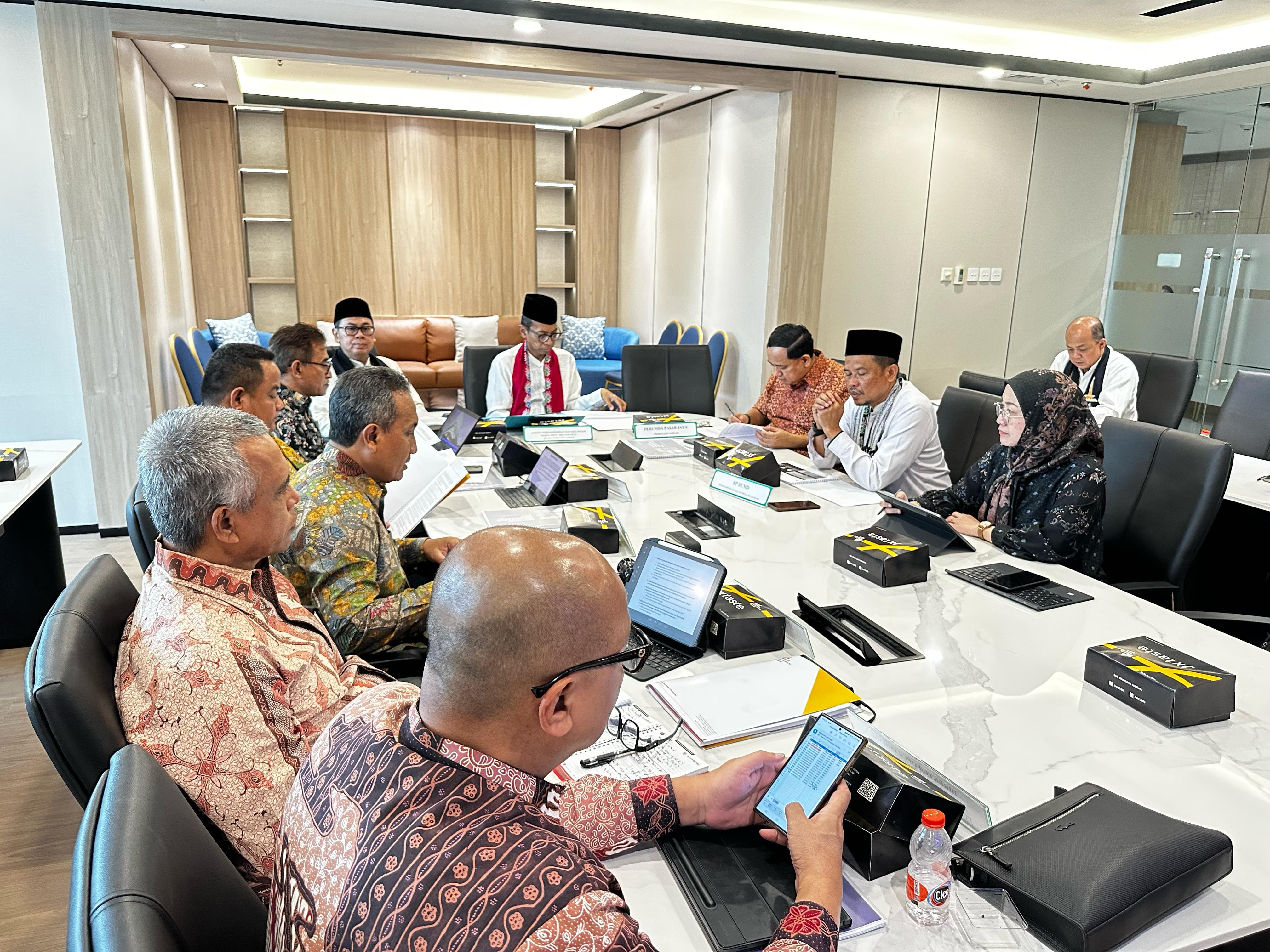 perumda-pasar-jaya-menghadiri-pra-rups-tahunan-dan-luar-biasa-2025-pt-jakarta-tourisindo