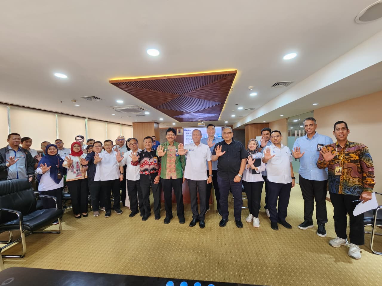 entry-meeting-evaluasi-akuntabilitas-kinerja-dan-keuangan-bumd-tahun-2020-2025