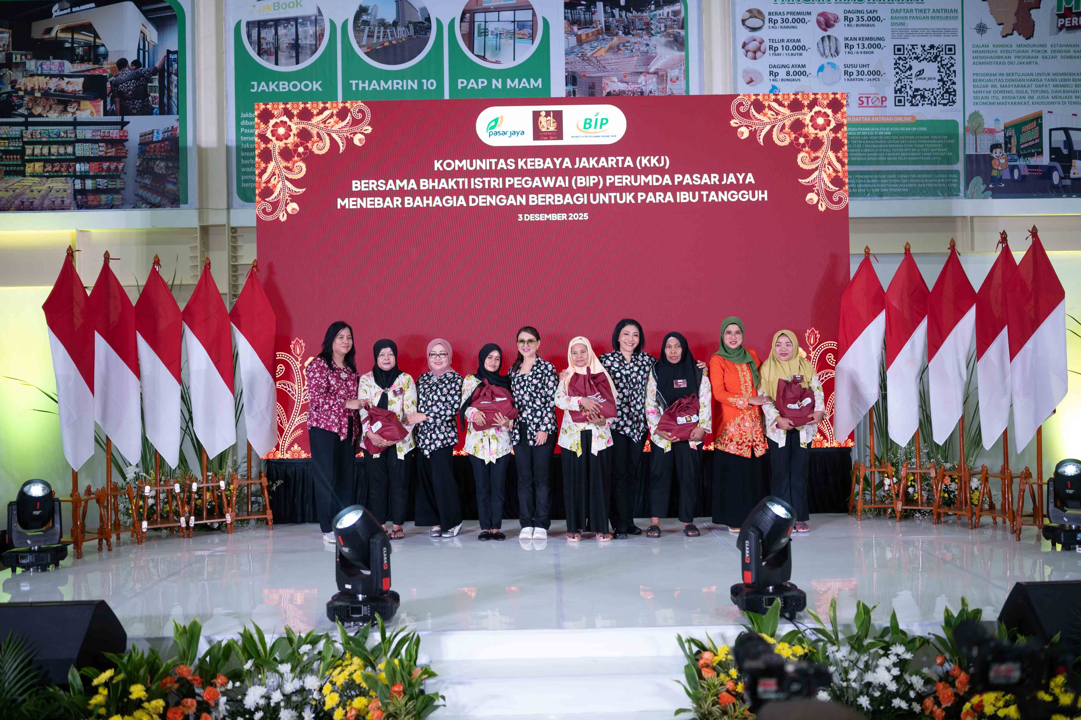 menebar-bahagia-dengan-berbagi-untuk-para-ibu-tangguh