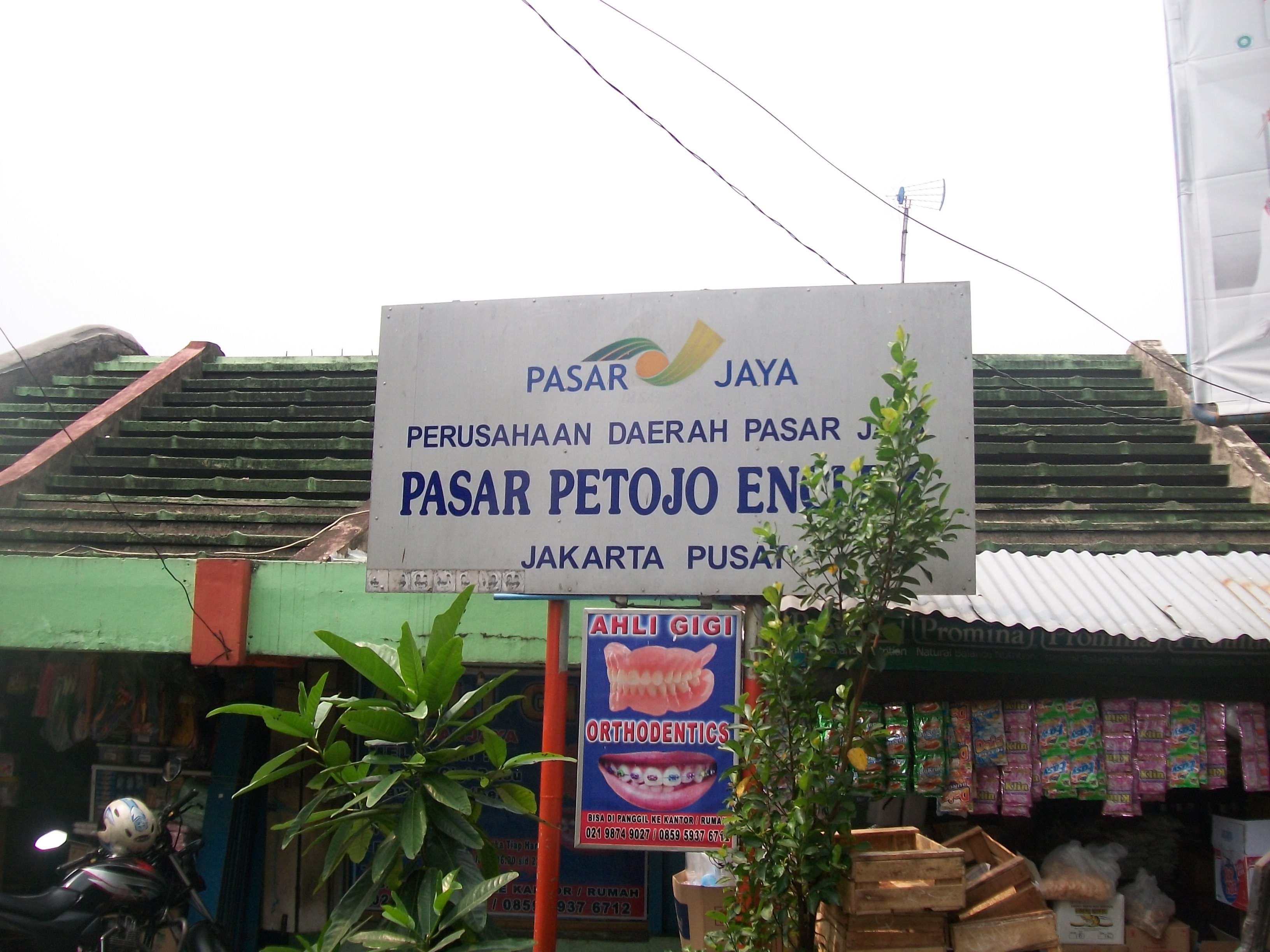 pasar-petojo-enclek